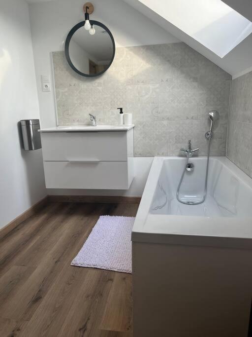 La Maison Du Perche Avec Jacuzzi Saint-Martin-des-Pezerits Exteriör bild
